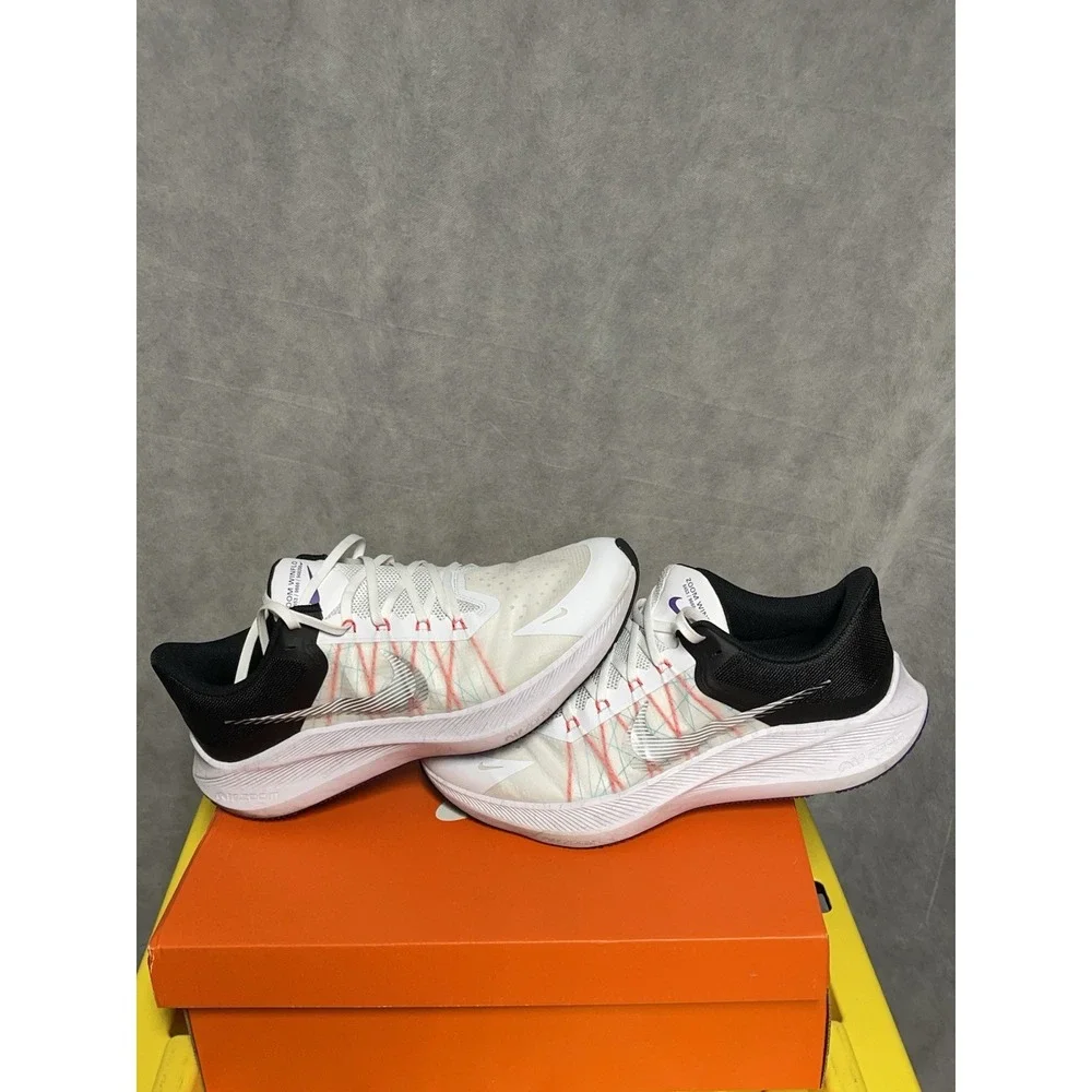 Nike‎ Winflo 8 Shoes Men 12 White Metallic Silver Black Gym CW3419-101 Sneakers